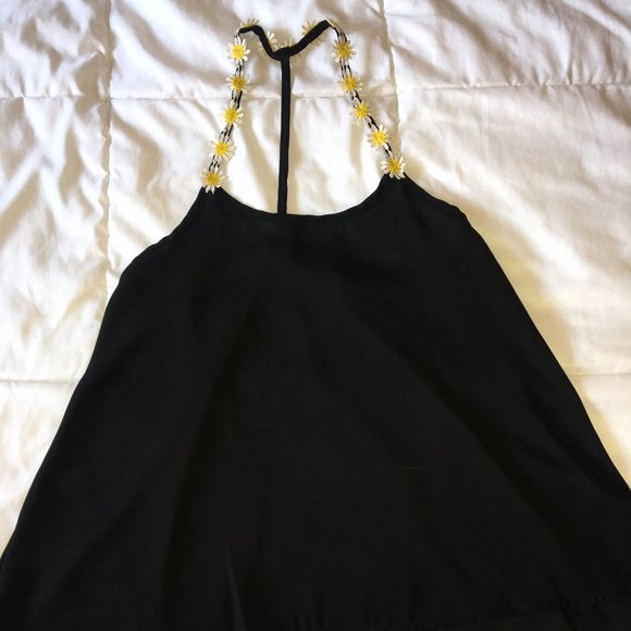 Black Daisy Tank Top Women's Small - Picture 1 of 5